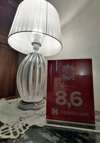 domus-8.6-hotels.com